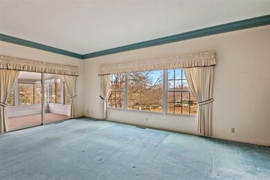 3815 Indiandale Cir SE, Cedar Rapids, IA 52403 - photo 6