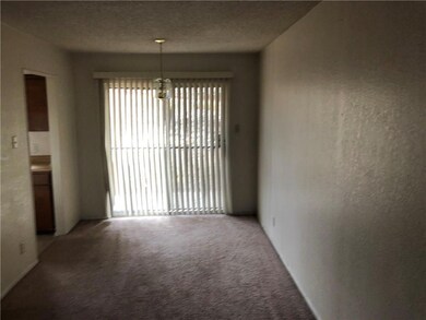 10727 Forest Ridge Ln unit C, El Paso, TX 79935 - photo 5