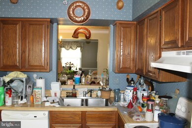 12504 Post Creek Place, Germantown, MD 20874 - photo 6