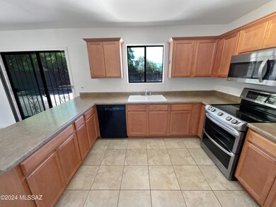 8541 E Desert Aire St, Tucson, AZ 85730 - photo 6