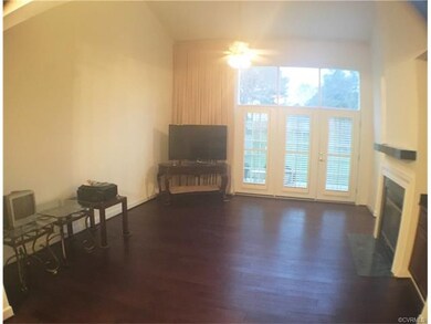 Spacious Family Room w/ window wall, high ceilings