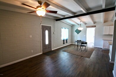 2209 N 21st Place, Phoenix, AZ 85006 - photo 5