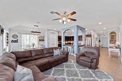 115 Hillandale Ct, Magnolia, TX 77354 - photo 3