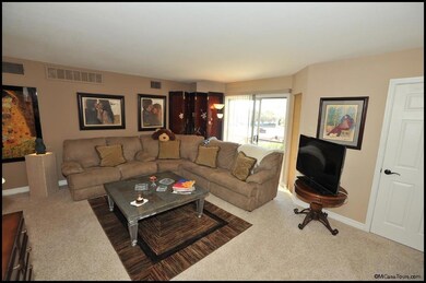 350 Thunderbird Dr unit 54, El Paso, TX 79912 - photo 6