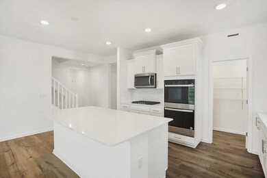 480 Bluestem Ln, New Whiteland, IN 46184 - photo 7