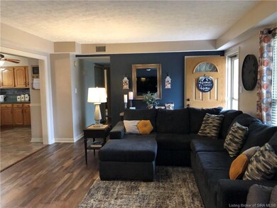living rm decorated very charmingly, soft touch