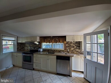 95 Highland Ave, Pennsville, NJ 08070 - photo 3