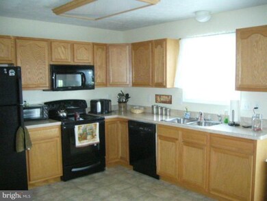 147 Sassafras Ln, Wardensville, WV 26851 - photo 6