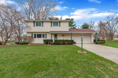 18333 Westover Dr, South Bend, IN 46637 - photo 2