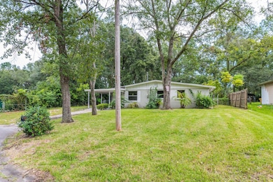 4811 Ducheneau Dr, Jacksonville, FL 32210 - photo 2