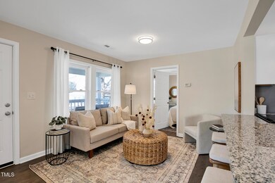 302StAugustineAve-17