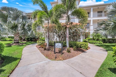 8239 Parkstone Place unit 304, Naples, FL 34120 - photo 5