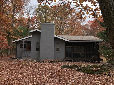 339 Canoe Brook Dr, Hawley, PA 18428 - photo 2