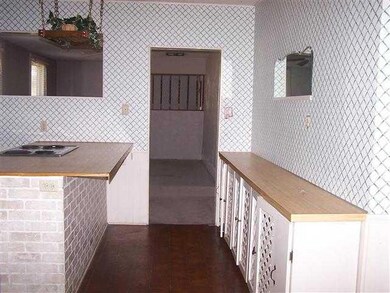 1030 N Hobson Ave, Shawnee, OK 74801 - photo 7