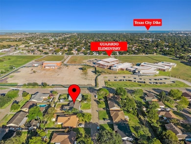 2106 22nd Ave N, Texas City, TX 77590 - photo 2