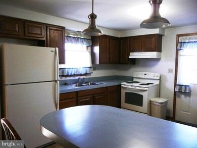 211 Jason Way, Bunker Hill, WV 25413 - photo 5