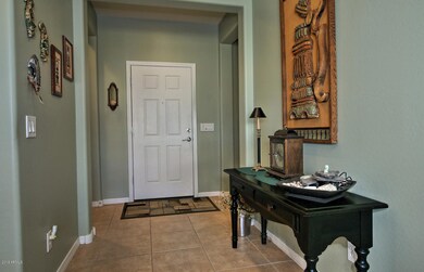 6750 W Noble Prairie Way-large-004-10-En