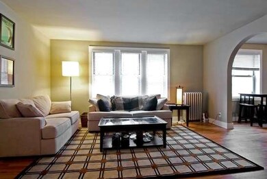 542 W Surf St unit 5421N, Chicago, IL 60657 - photo 3