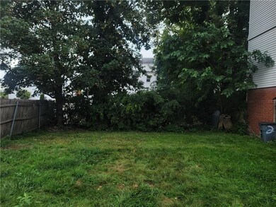 11 Harrison St, Pawtucket, RI 02860 - photo 4