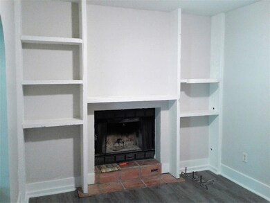 Formal dining room with great shelves surrounding 