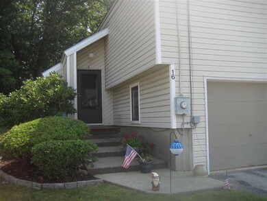 16 Walkeridge Dr unit U39, Nashua, NH 03062 - photo 2