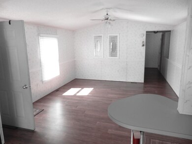 124 W Main St unit 12, Merrimac, MA 01860 - photo 5