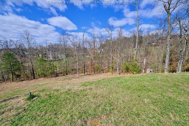 9000-9001 Claymont Cir, Hurricane, WV 25526 - photo 3
