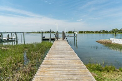 Dock