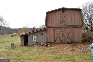 133 Klee Mill Rd, Sykesville, MD 21784 - photo 2