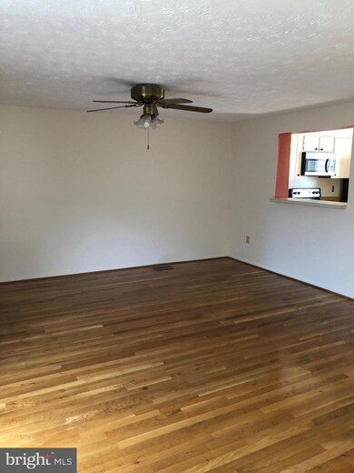 15404 Norwalk Ct, Bowie, MD 20716 - photo 3