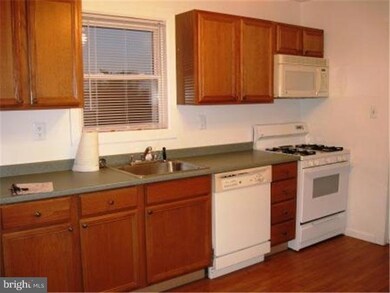 27 Ash St unit B, Delran, NJ 08075 - photo 4