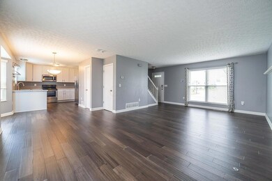 7285 Havencroft Dr-18