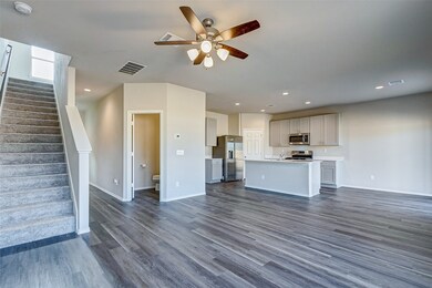 215 Bellewood Manor Dr, Magnolia, TX 77354 - photo 7