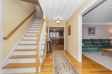 7 Mattys Way, Dracut, MA 01826 - photo 3