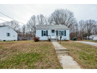 53 Norfolk Rd, Warwick, RI 02886 - photo 5