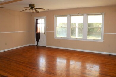 5 Howlett Ln, Absecon, NJ 08201 - photo 3