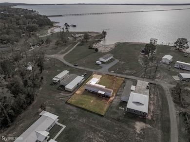 1048 Merritt Mountain Rd, Many, LA 71449 - photo 2