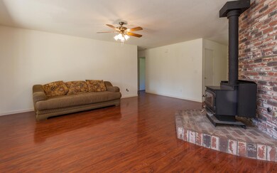 LivingRoom3