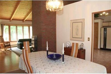 22 Marlboro St, Hudson, MA 01749 - photo 6