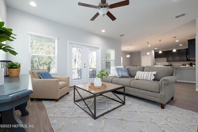 6117 Hyde Park Cir, Jacksonville, FL 32210 - photo 7