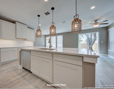 1430 E Sandalwood Ln, San Antonio, TX 78209 - photo 2