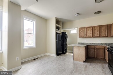 1234 S Carey St, Baltimore, MD 21230 - photo 4