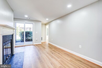 18042 Chalet Dr unit 101, Germantown, MD 20874 - photo 7