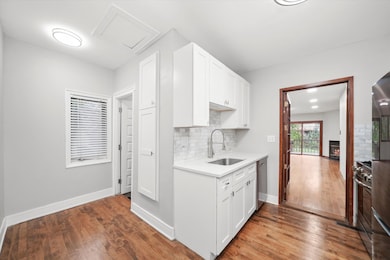 226 N Wilmette Ave, Westmont, IL 60559 - photo 6