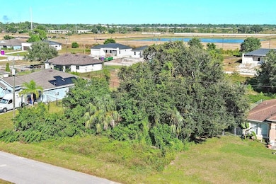 341 Ranchito Ave, Lehigh Acres, FL 33974 - photo 4