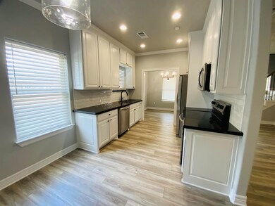 175 Allen St unit 200, Lumberton, TX 77657 - photo 2