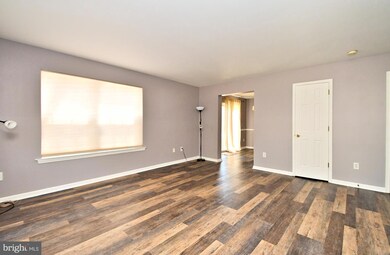 106 Westminster Ct, Harleysville, PA 19438 - photo 4