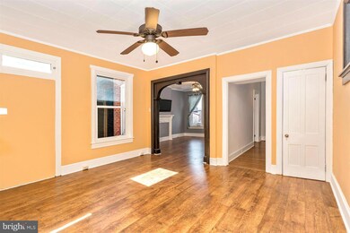 422 S Main St, Chambersburg, PA 17201 - photo 6