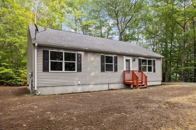 38 Newport Dr, Center Barnstead, NH 03225 - photo 3