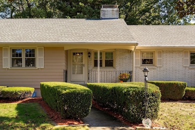 39 Walsh Ave, Stoneham, MA 02180 - photo 2